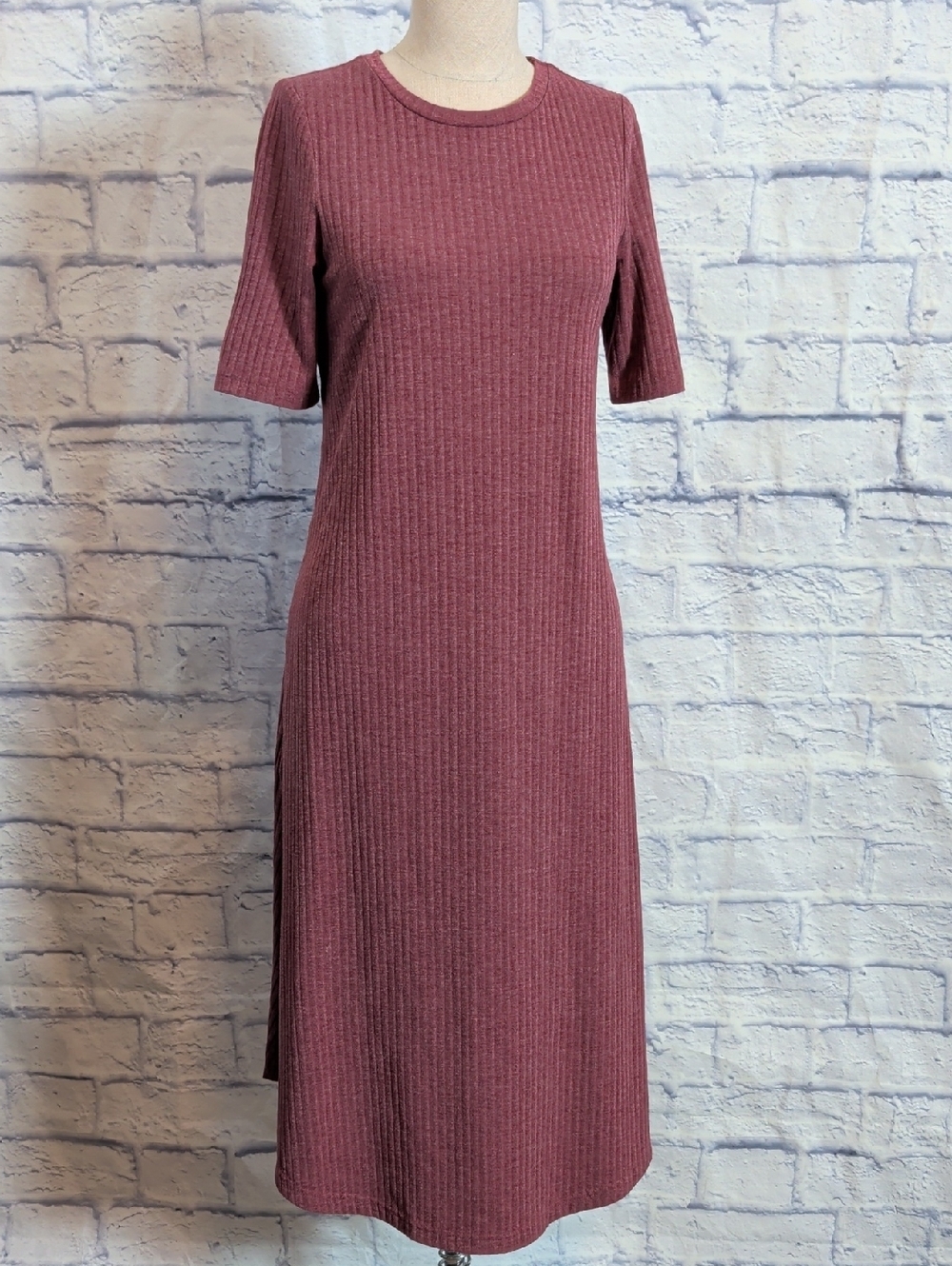 Sweet Salt Ribbed Short-Sleeve Midi Dress in Dusty Rose - Size Small